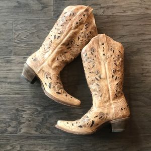 Corral Vintage Cowboy Boots